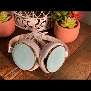 Kate spade ♠️ head phones